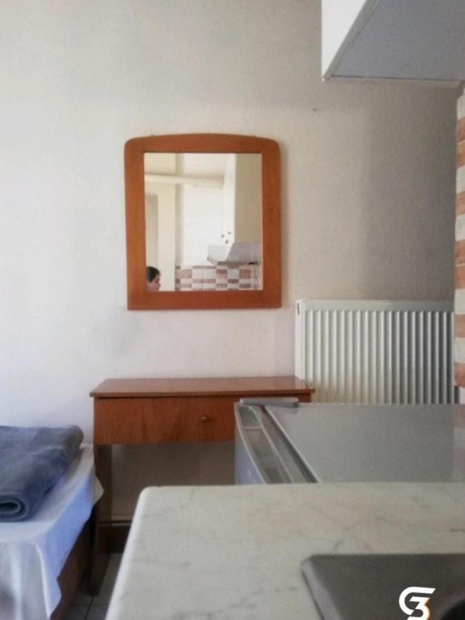 Appartement Pansion Vasiliki à Ouranoupoli Extérieur photo