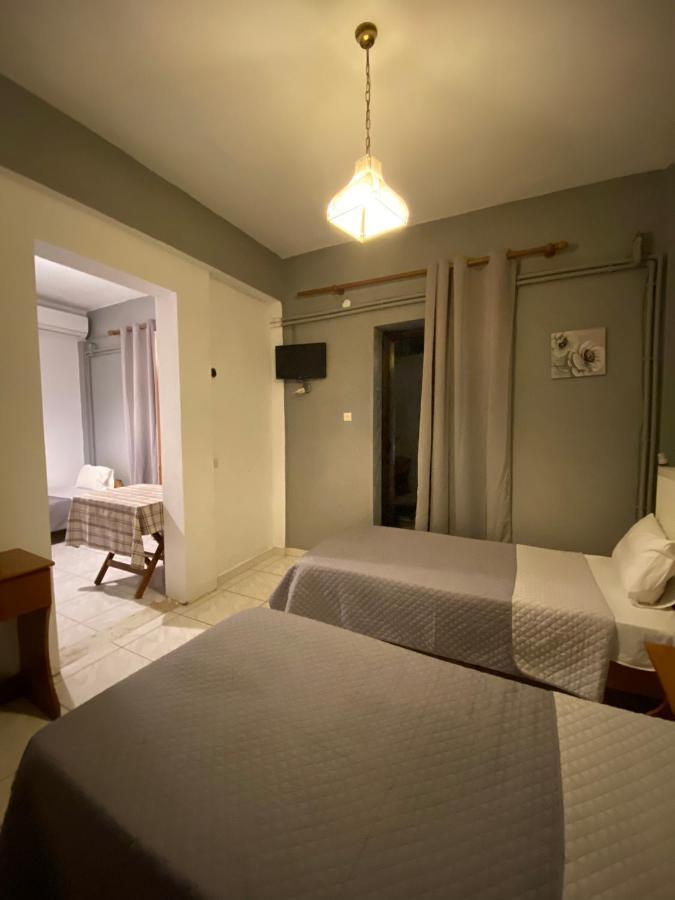 Appartement Pansion Vasiliki à Ouranoupoli Extérieur photo